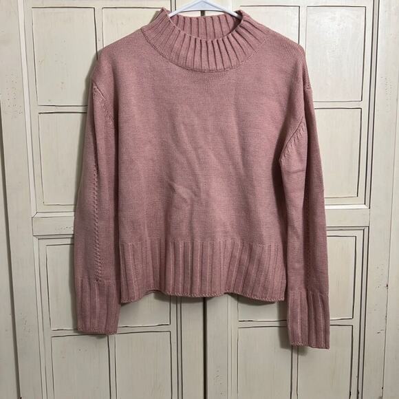 NWT &Merci En Merci size medium pink sweater opening in back - Picture 1 of 5